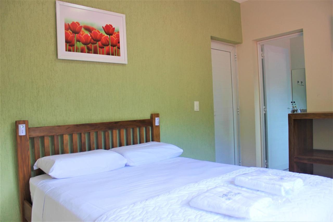 Residencial Aguas De Bare Hotell Sao Sebastiao  Exteriör bild